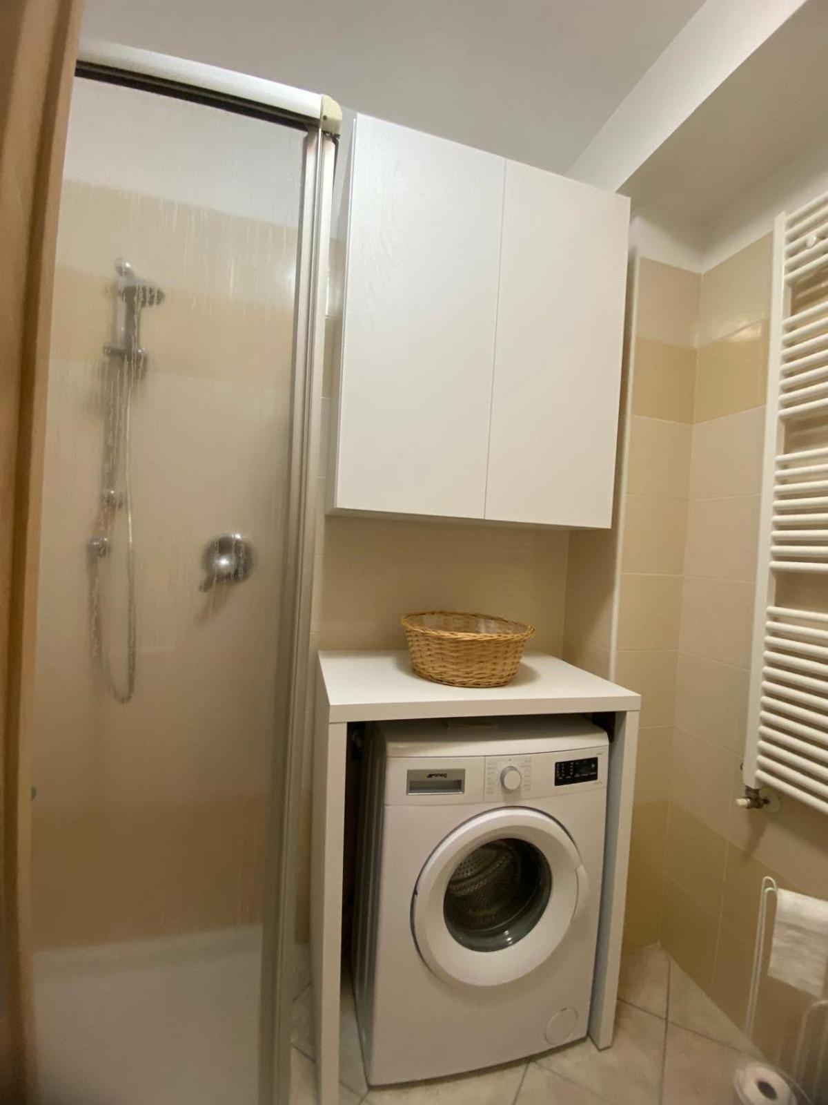 Alma Apartment Сирмионе Номер фото