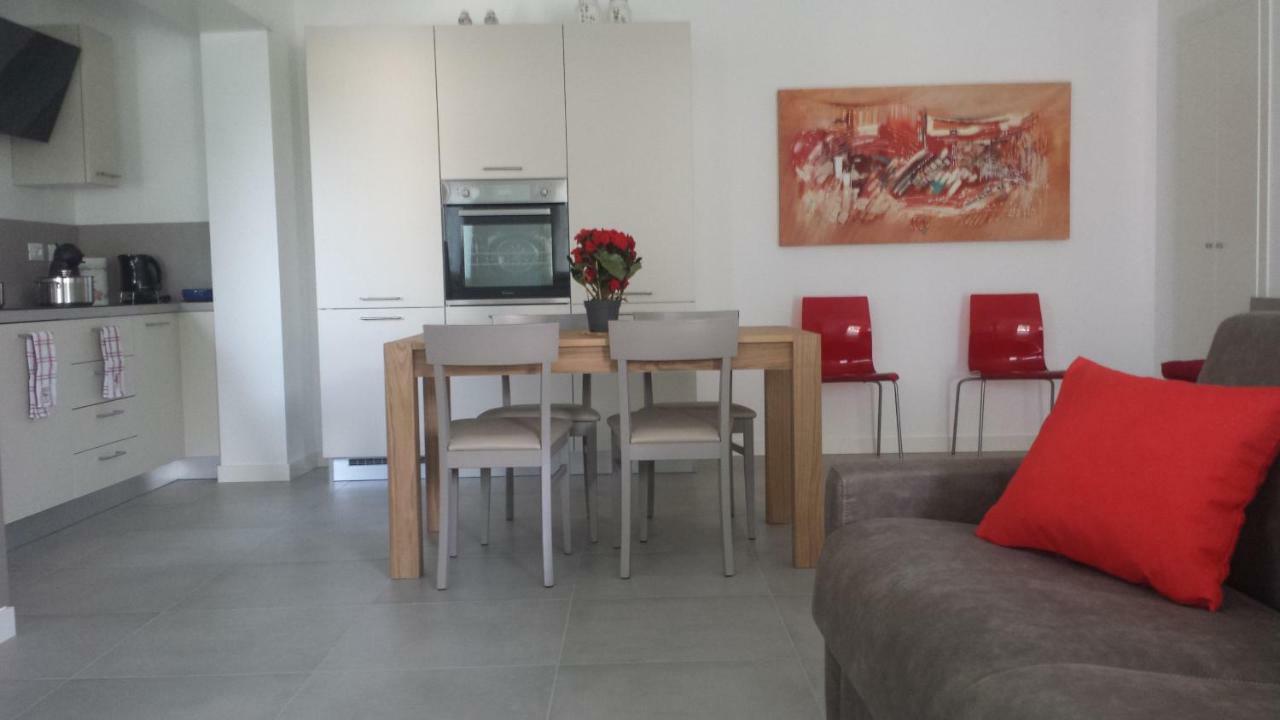 Alma Apartment Сирмионе Экстерьер фото