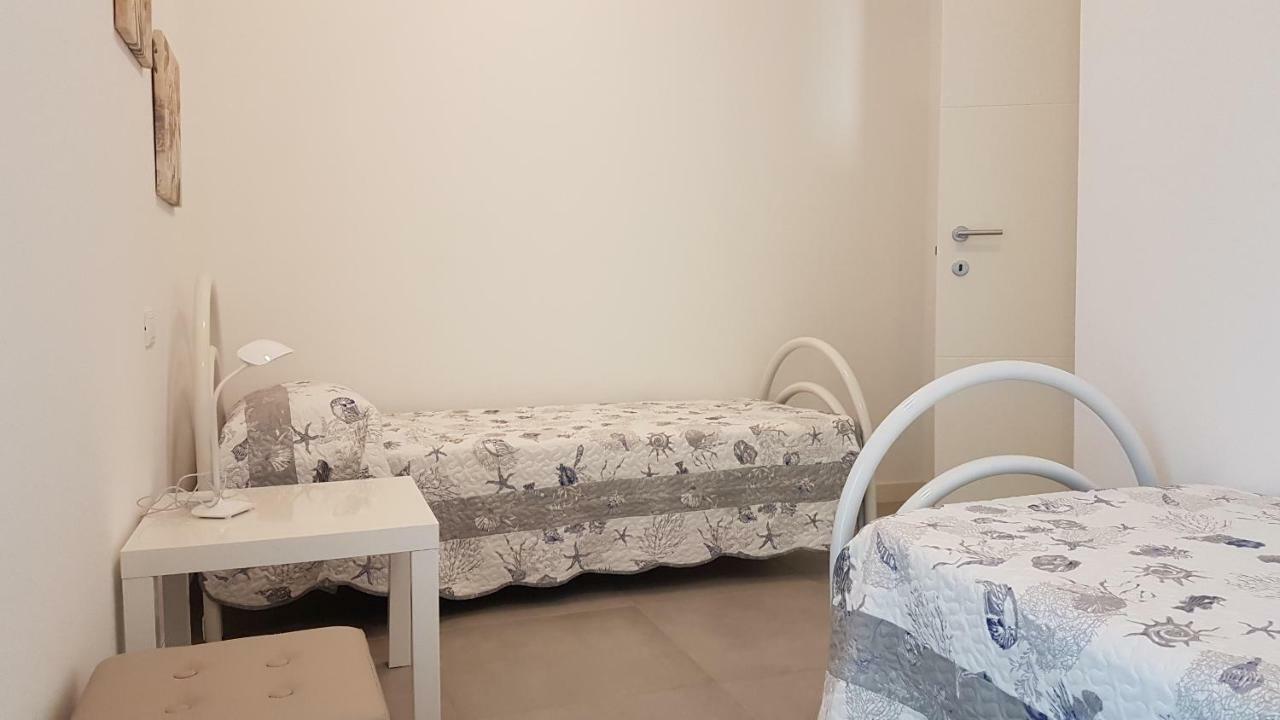 Alma Apartment Сирмионе Экстерьер фото