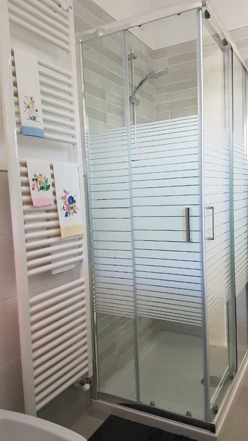 Alma Apartment Сирмионе Экстерьер фото