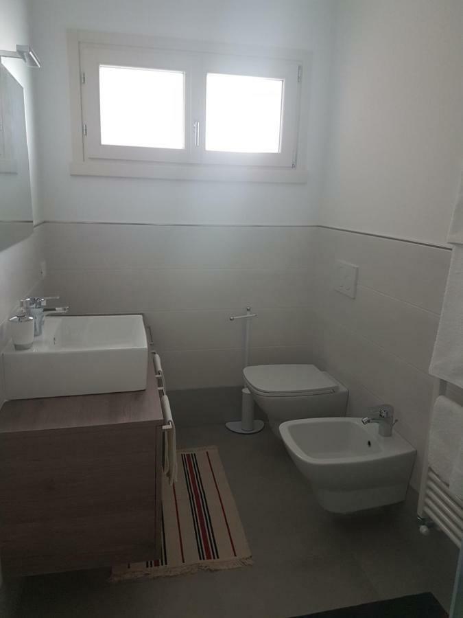 Alma Apartment Сирмионе Экстерьер фото