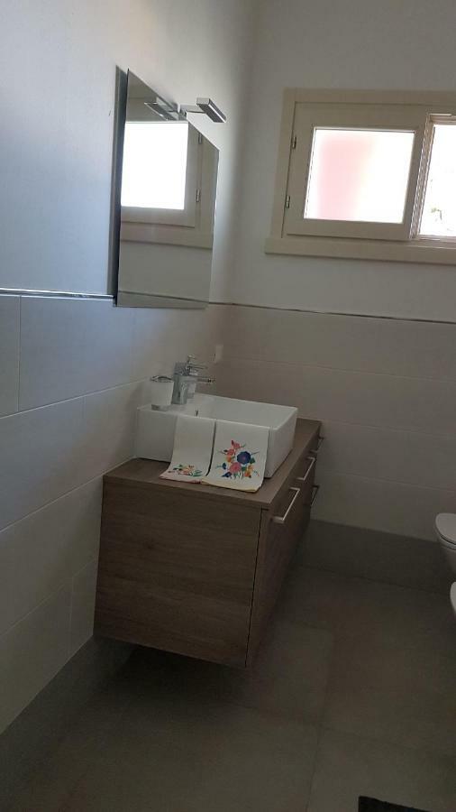 Alma Apartment Сирмионе Экстерьер фото
